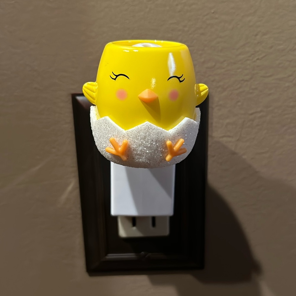 Bath & Body Works Easter Wallflower Plug-in
